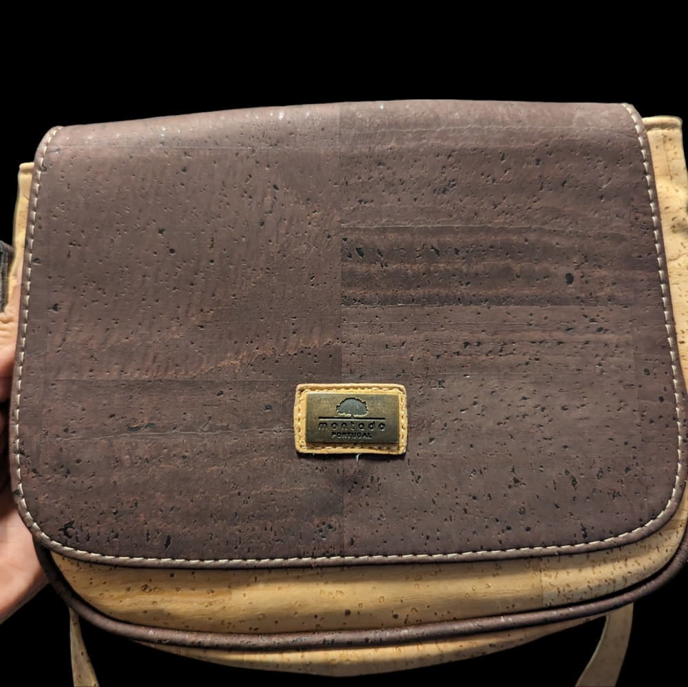 MONDATO cork crossbody bag in EEUC / vegan bag